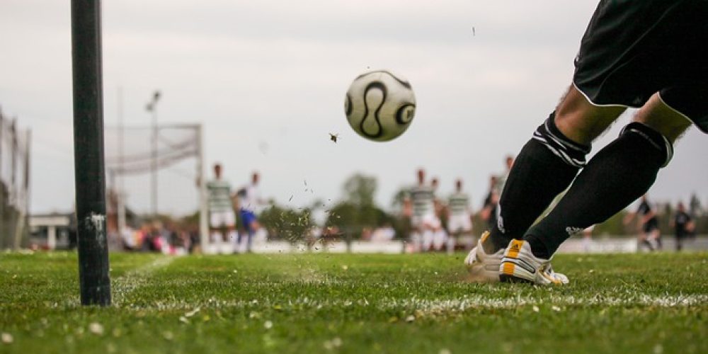 Scoreboard Showdown: Must-See Football Matches Streaming on Sport Today IO