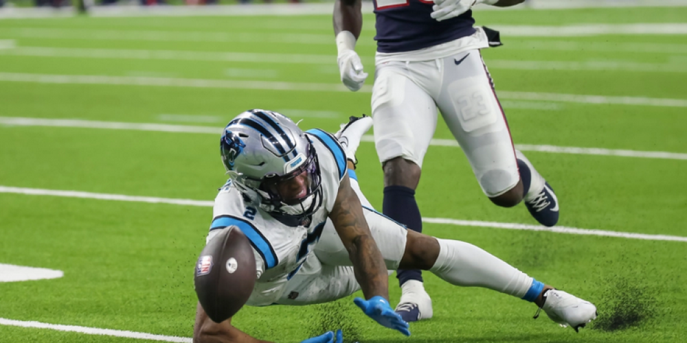 Stay connected to the NFL with our live streams on Reddit