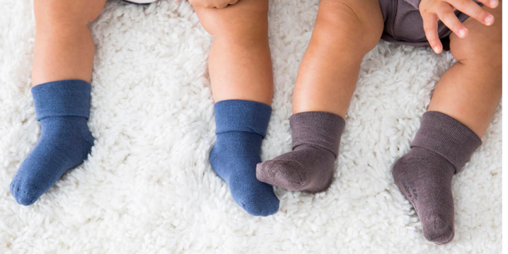 Easy to Put On: The Best Baby Socks with Convenient Features