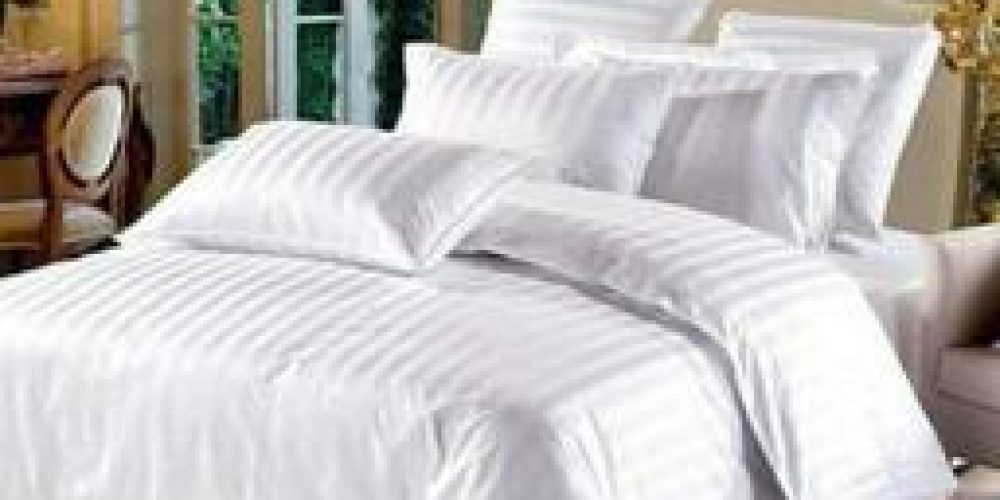 Classic duvet cover set in different styles and sizes